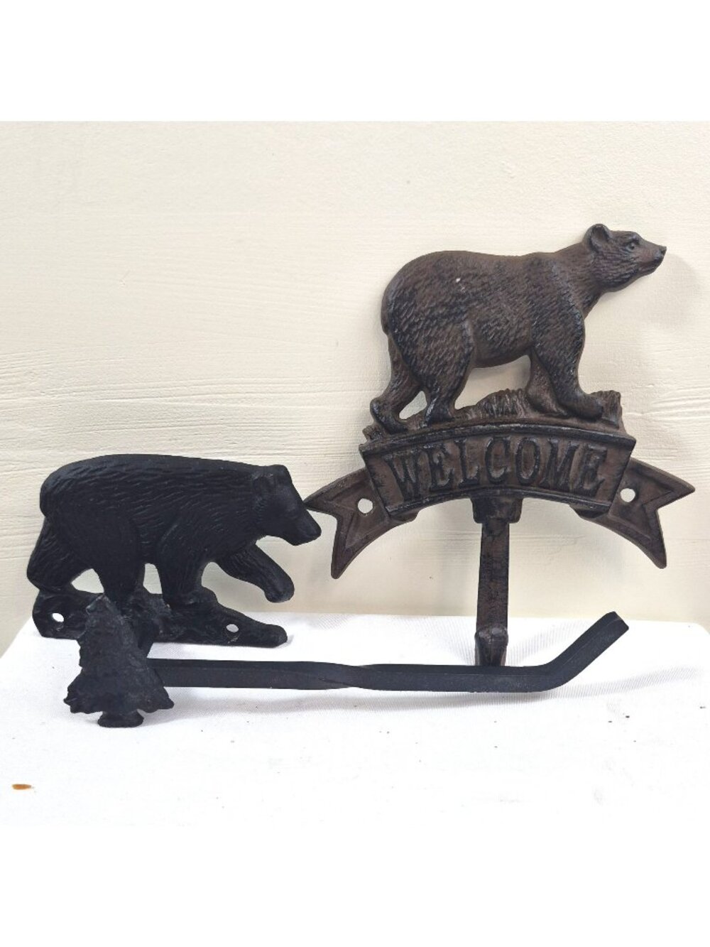 Cast Iron Bear Wall Hooks Lot of 2 Welcome Rustic Cabin Lodge Decor